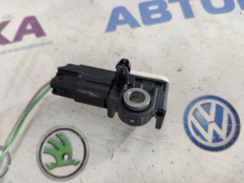 Датчик удара CM5T14B006AA Ford Fusion