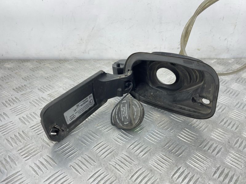 Корпус лючка кришки паливного бака 4M0809906D Audi Q7