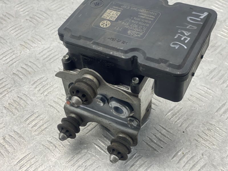 Блок ABS 7L0614517 Volkswagen Touareg