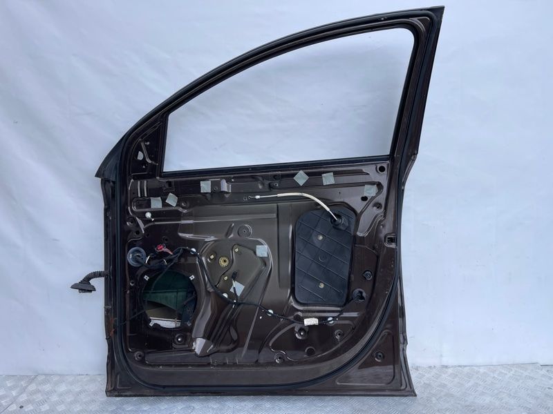 Двері 4L0831052A Audi Q7