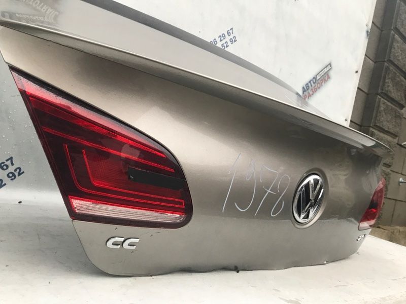 Кришка багажника 3C8827025D Volkswagen CC