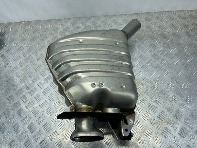 Глушник 4G0253612M Audi A6