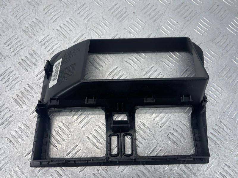 Накладка дефлектора воздуха 1284824 Volvo XC60