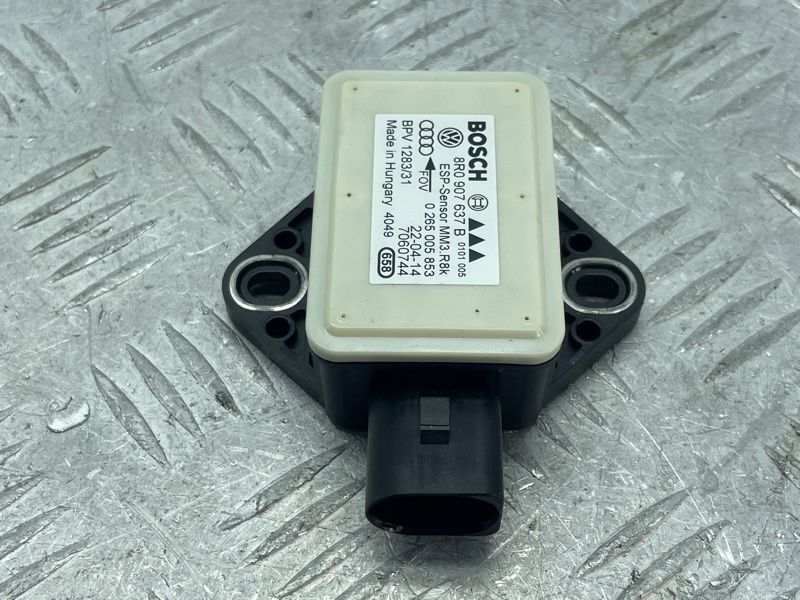 Датчик поперечного ускорения (ESP) 8R0907637B Audi Q5