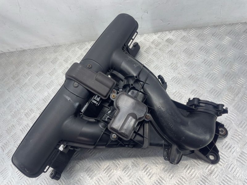Колектор випускний 6G9N9424AL Volvo XC60