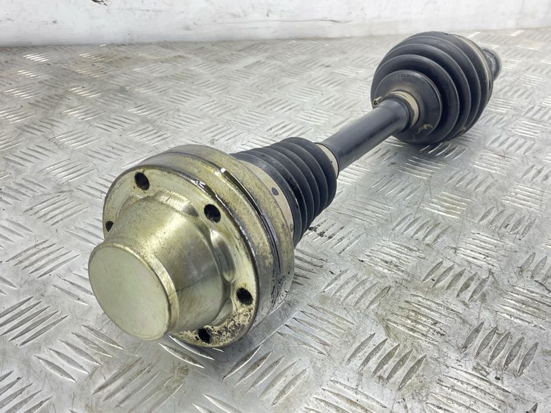 Полуось 7P0407271B Volkswagen Touareg