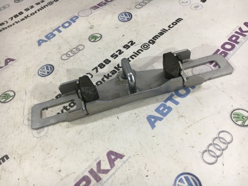 Скоба крышки багажника 31276686 Volvo XC60