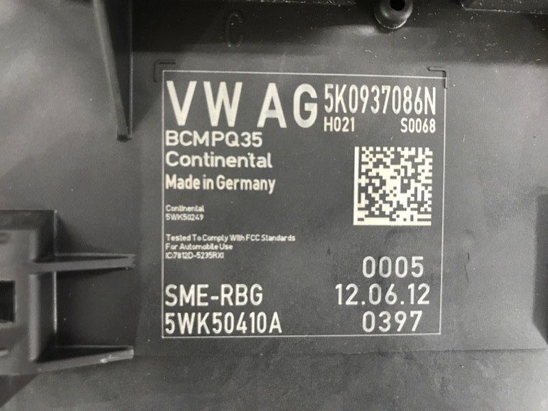 Блок комфорта 5K0937086N Volkswagen Tiguan