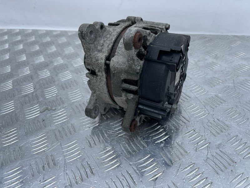 Генератор 021903016L Audi Q7