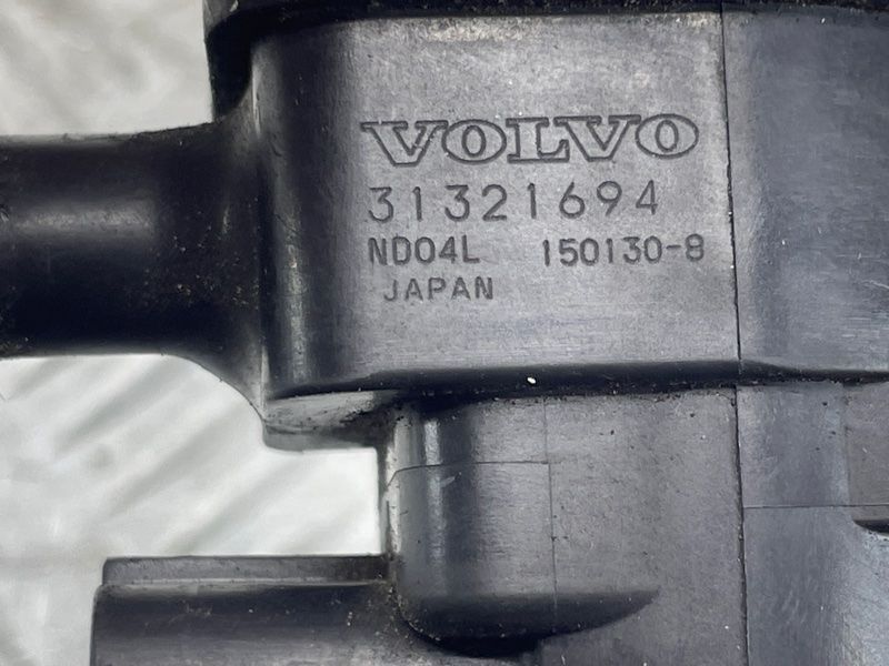 Клапан вентиляції паливного бака 31321694 Volvo XC60 Volvo S60, Volvo S60 Cross Country, Volvo S90, Volvo V60, Volvo V60 Cross Country, Volvo V90, Volvo V90 Cross Country, Volvo XC60, Volvo XC70, Volvo XC90