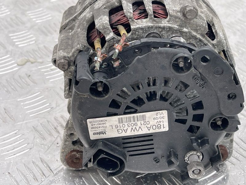 Генератор 021903016L Audi Q7