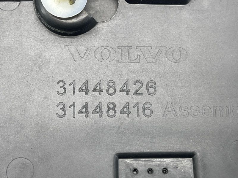 Накладка двери 31448426 Volvo XC90