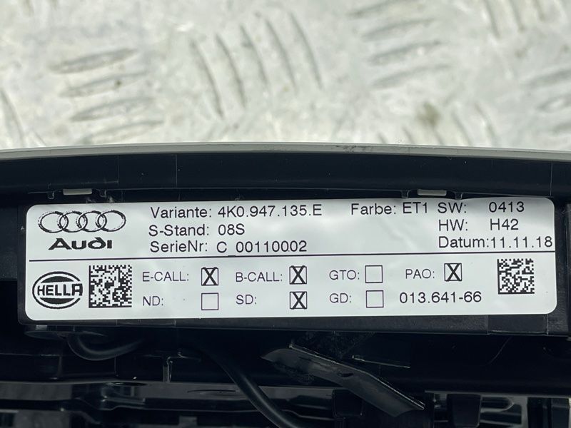 Плафон освітлення салону 4K0947135EET1 Audi A6