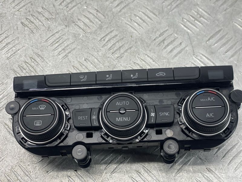 Панель керування клімат-контролем 5NA907044MWZU Volkswagen Tiguan