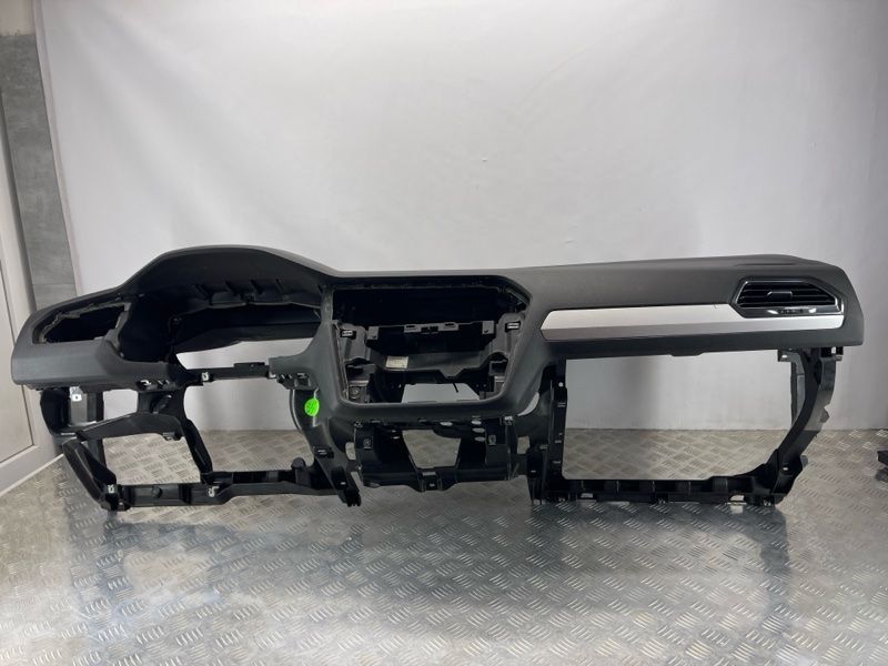 Торпедо з подушкою безпеки 5NN857003HFLG Volkswagen Tiguan