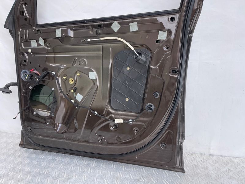 Двері 4L0831052A Audi Q7