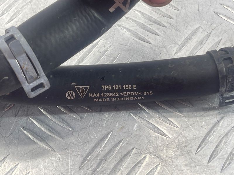 Шланг системи охолодження 7P6121156E Volkswagen Touareg