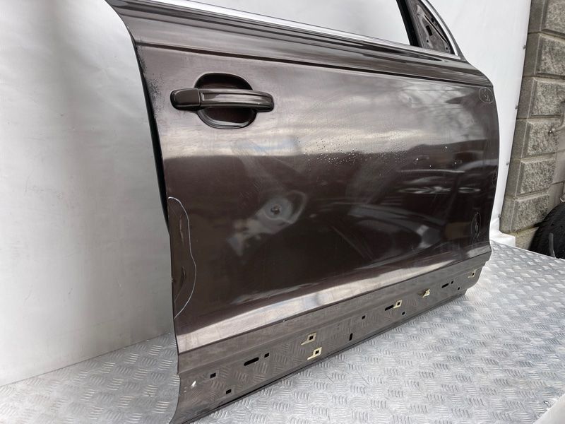 Двері 4L0831052A Audi Q7