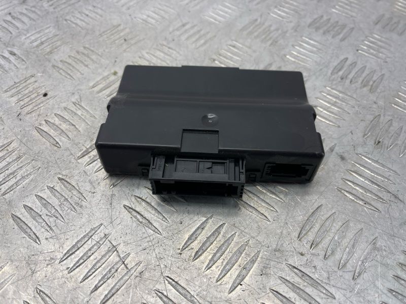 Блок комфорту 7P6907530J Volkswagen Touareg