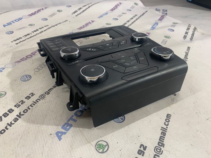 Панель управления навигации MMI DS7T18E243EL Ford Fusion