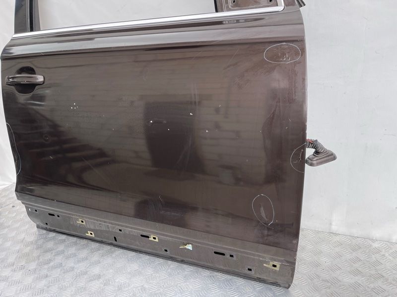 Двері 4L0831052A Audi Q7