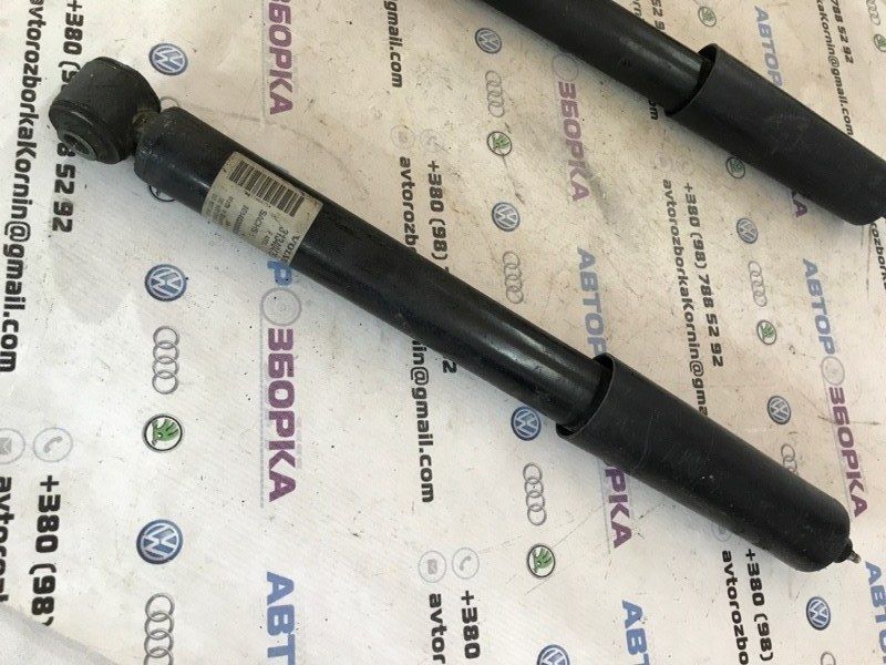 Стійка амортизатора 31340475 Volvo XC60