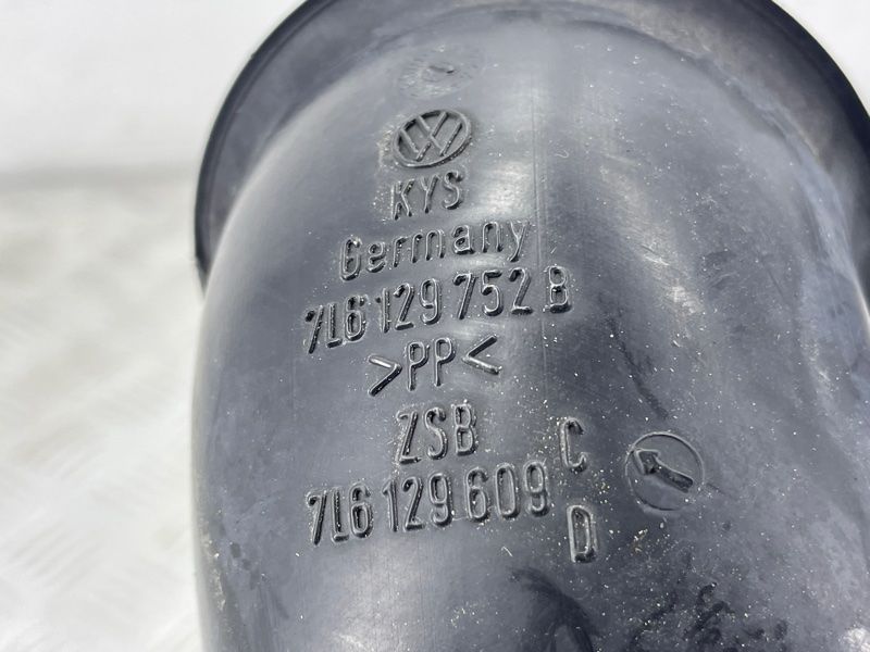 Патрубок повітряний 7L6129752B Audi Q7