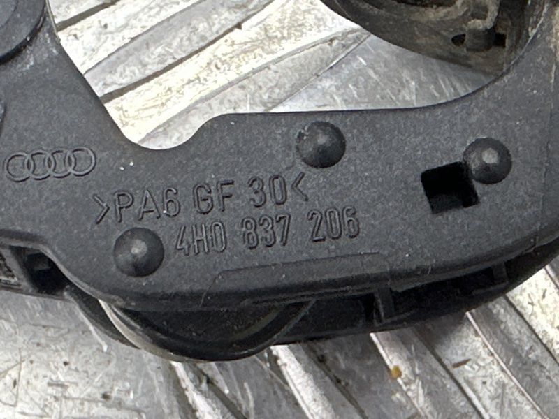 Ручка дверей (keyless) зовнішня 4H0837206 Audi Q7