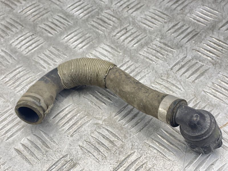 Шланг системи охолодження 5N0122073AC Audi Q3