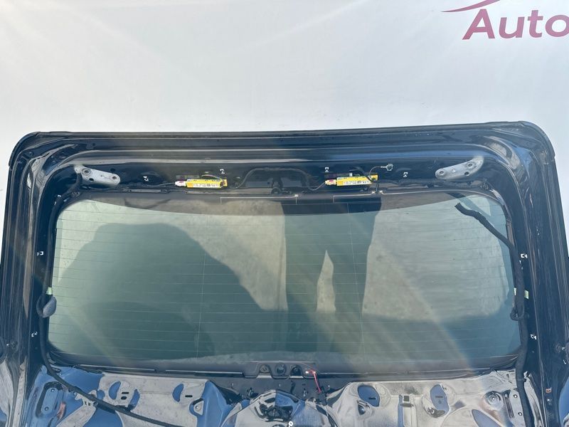 Кришка багажника 4M0827025D Audi Q7