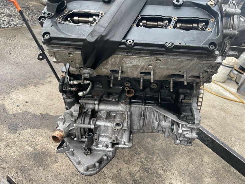 Двигатель Audi A8