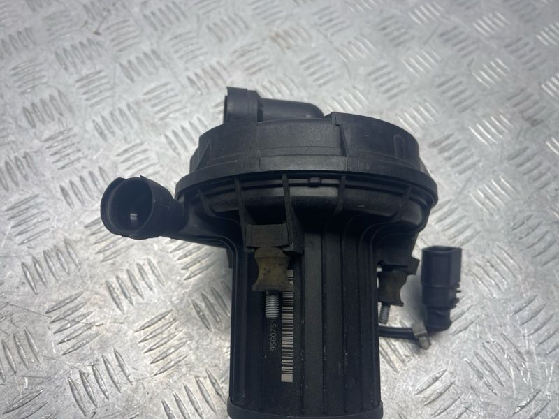 Насос вторинного повітря 079959231A Audi A6