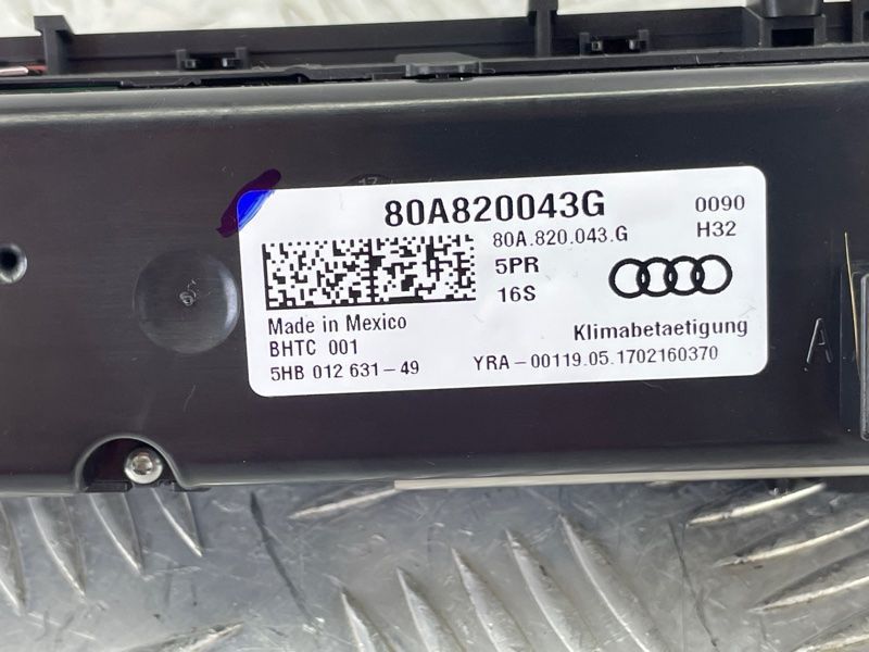 Дисплей і панель керування кліматом 80A820043G5PR Audi Q5