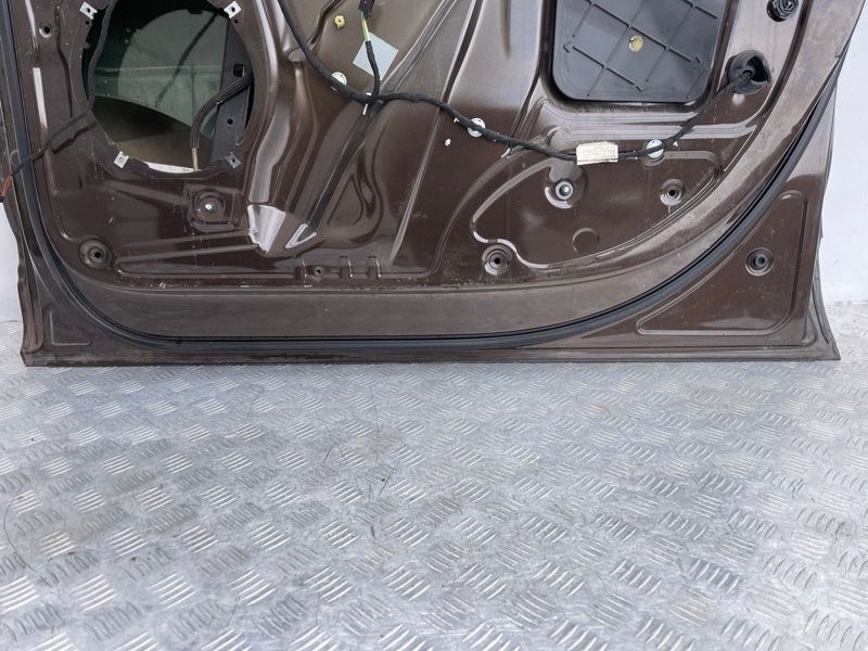 Двері 4L0831052A Audi Q7