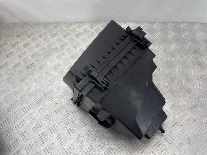 Корпус воздушного фильтра F2G39600AD Ford Edge