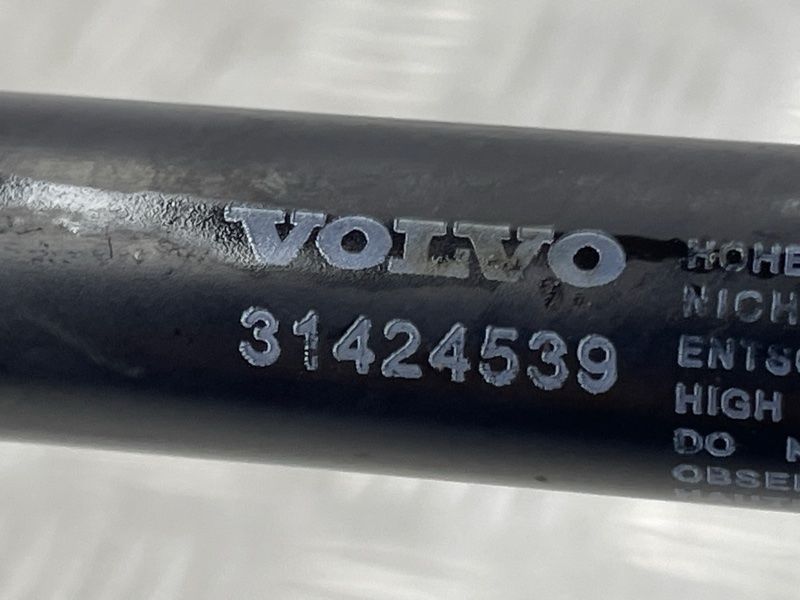 Газовий упор капота 31424539 Volvo XC60