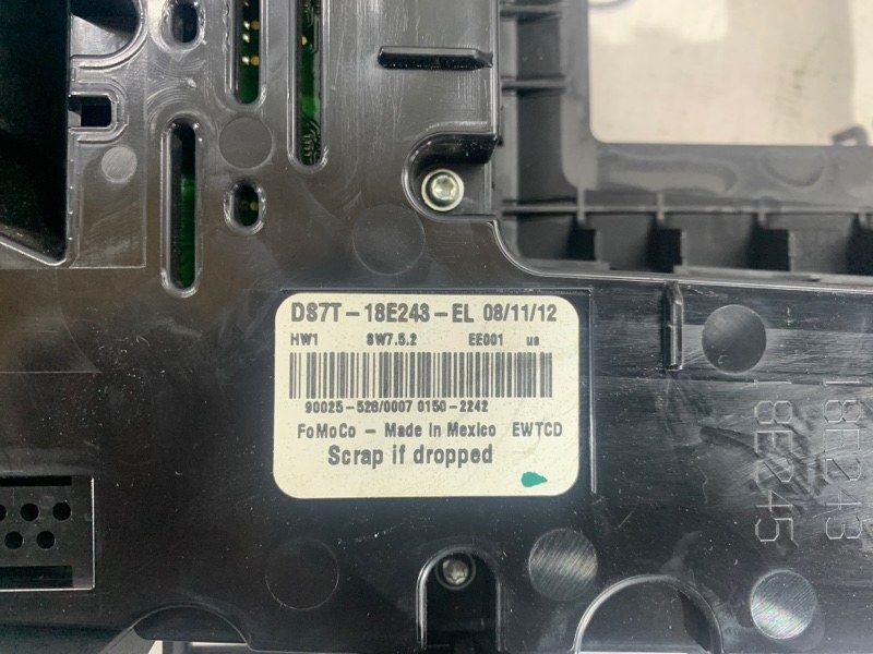 Панель управления навигации MMI DS7T18E243EL Ford Fusion