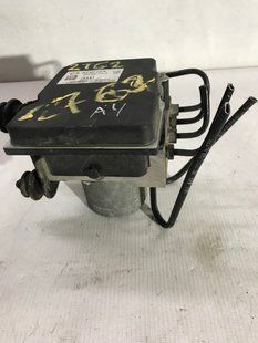 Блок ABS 8K9614517AG Audi A4 Allroad