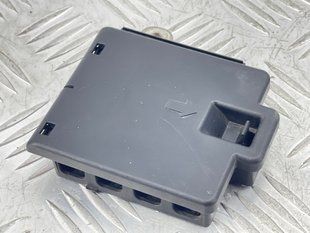 Блок запобіжників 4M0941824AN Audi Q7