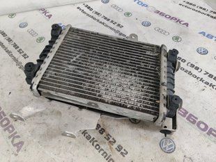 Радиатор охлаждения двигателя дополнительный 8K0121212B Audi A8