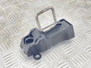 Скоба замка капоту 31688397 Polestar 2