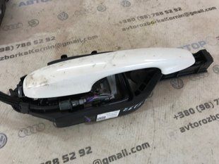 Ручка двери внешняя LJ6BS264B52AE Ford Escape