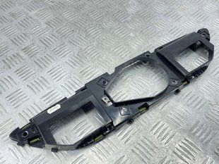 Кронштейн Volkswagen Touareg