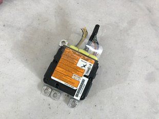 Блок керування подушками безпеки / SRS 988204HB0A Infiniti Q50