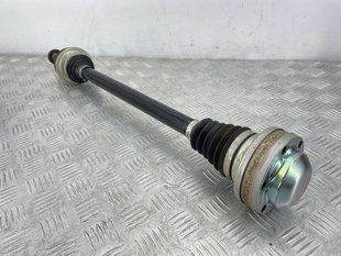 Піввісь 8R0501203C Audi A7
