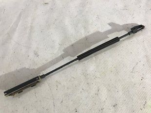 Трос капота 7P6823531 Volkswagen Touareg