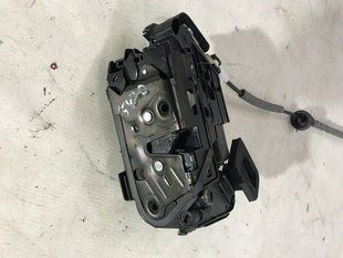 Замок задніх дверей 17A839016 Volkswagen Tiguan