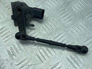 Датчик положення кузова 4M0907503 Audi Q7