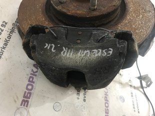 Суппорт тормозной Ford Escape