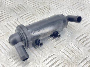 Воздушный фильтр адсорбера 8R0201232D Audi Q5